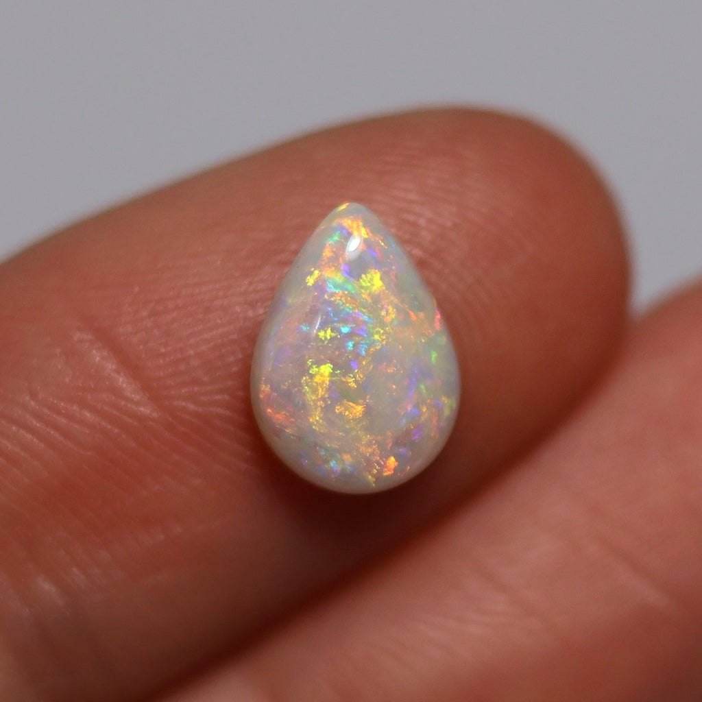 1.32ct Mintabie White Opal Opal Country
