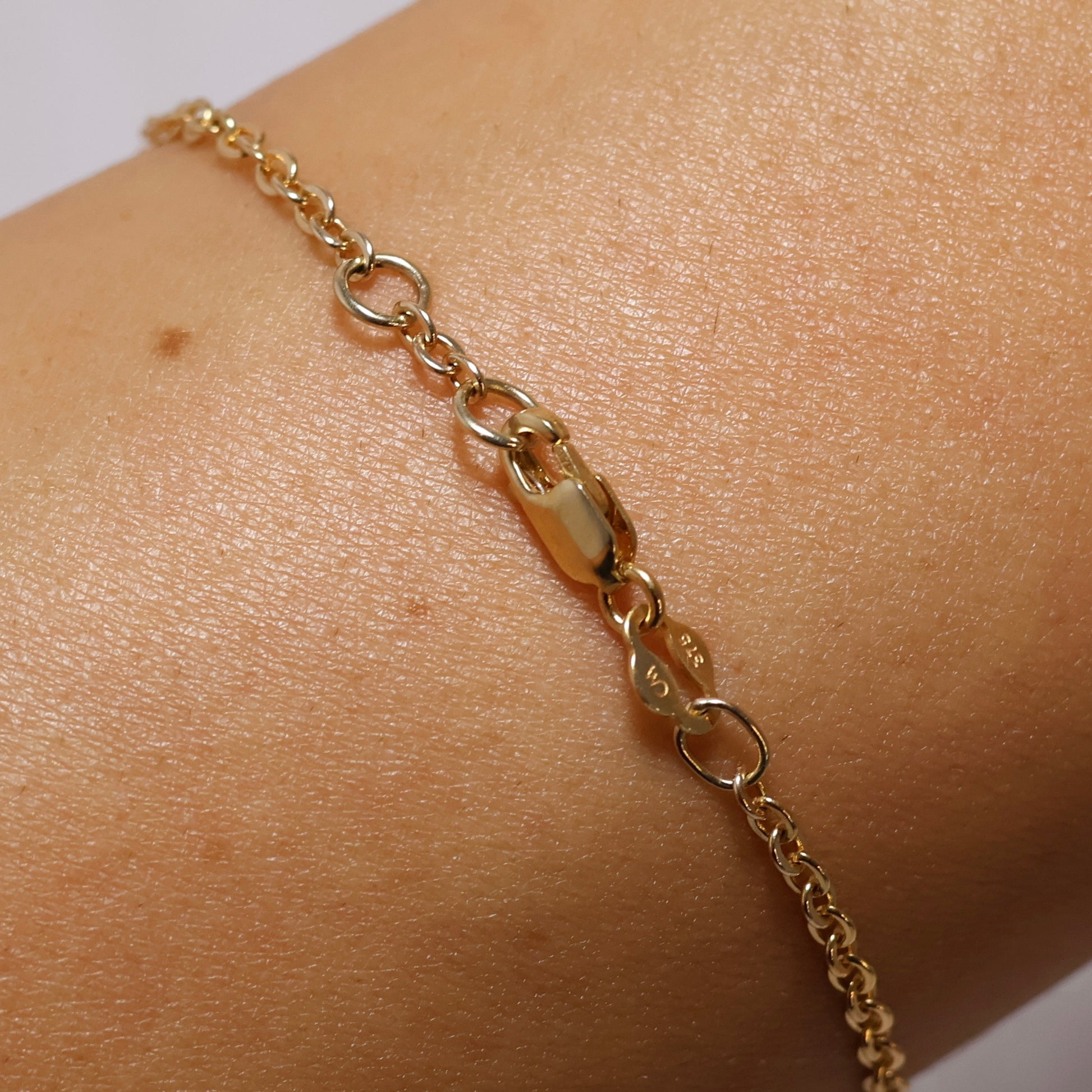 Crystal Opal Bracelet - 9K Yellow Gold