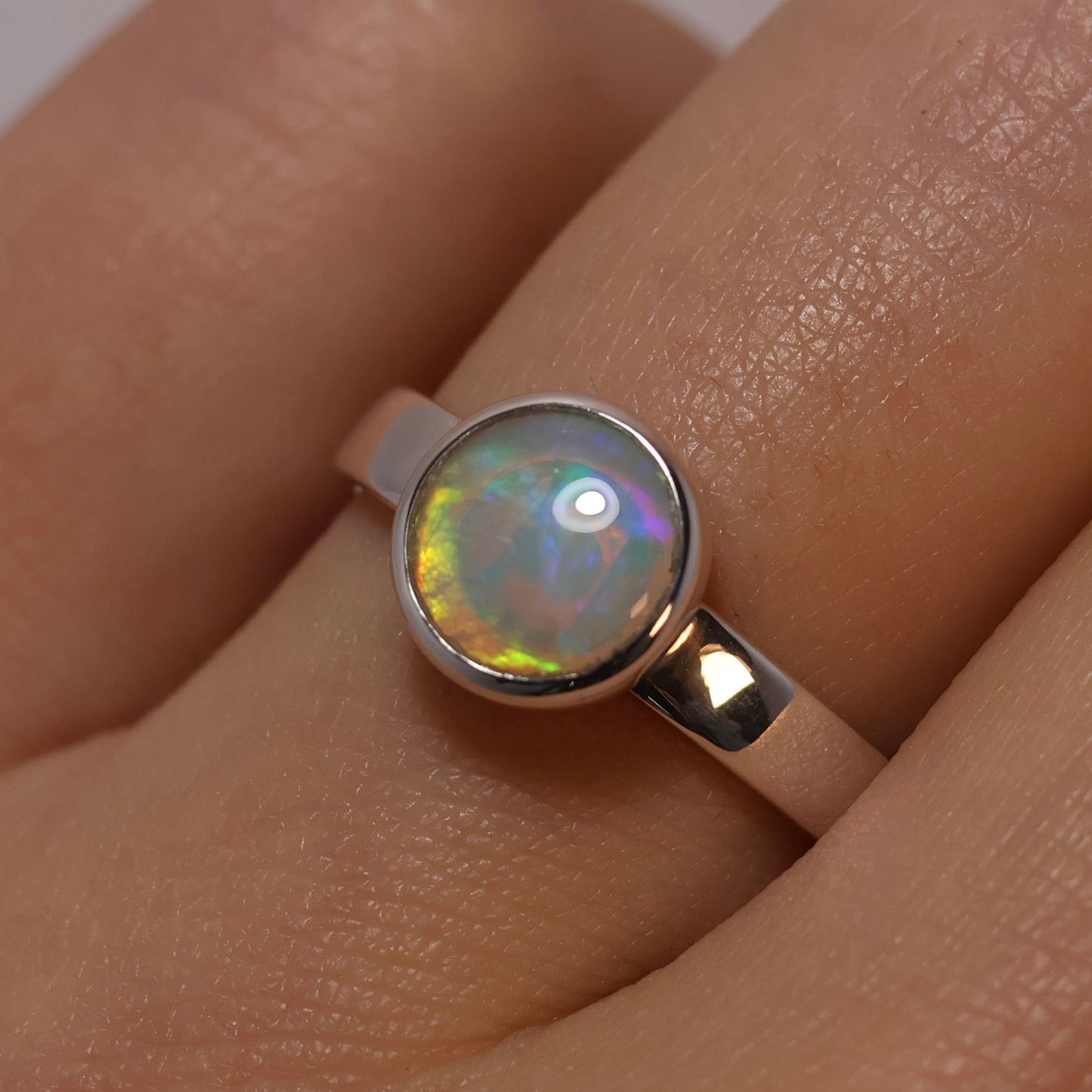 Flashy Crystal Opal Ring - Sterling Silver