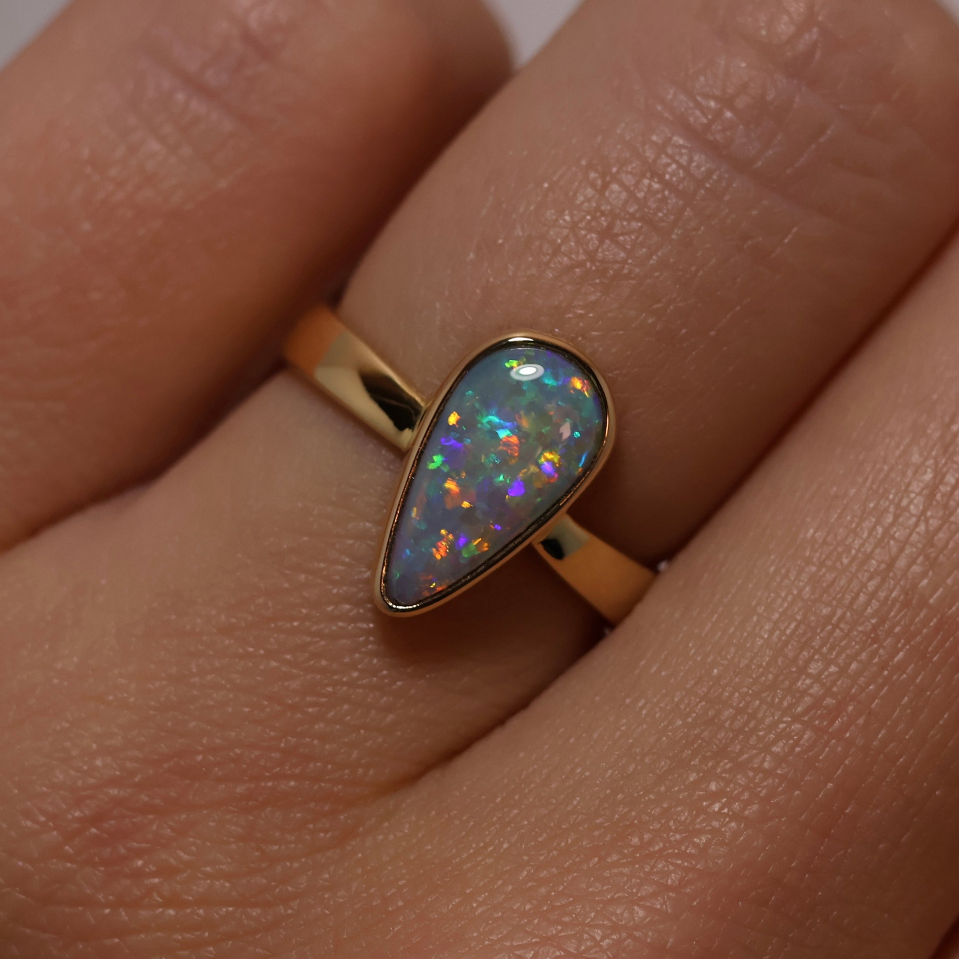 Teardrop Crystal Opal Ring - 18K Yellow Gold