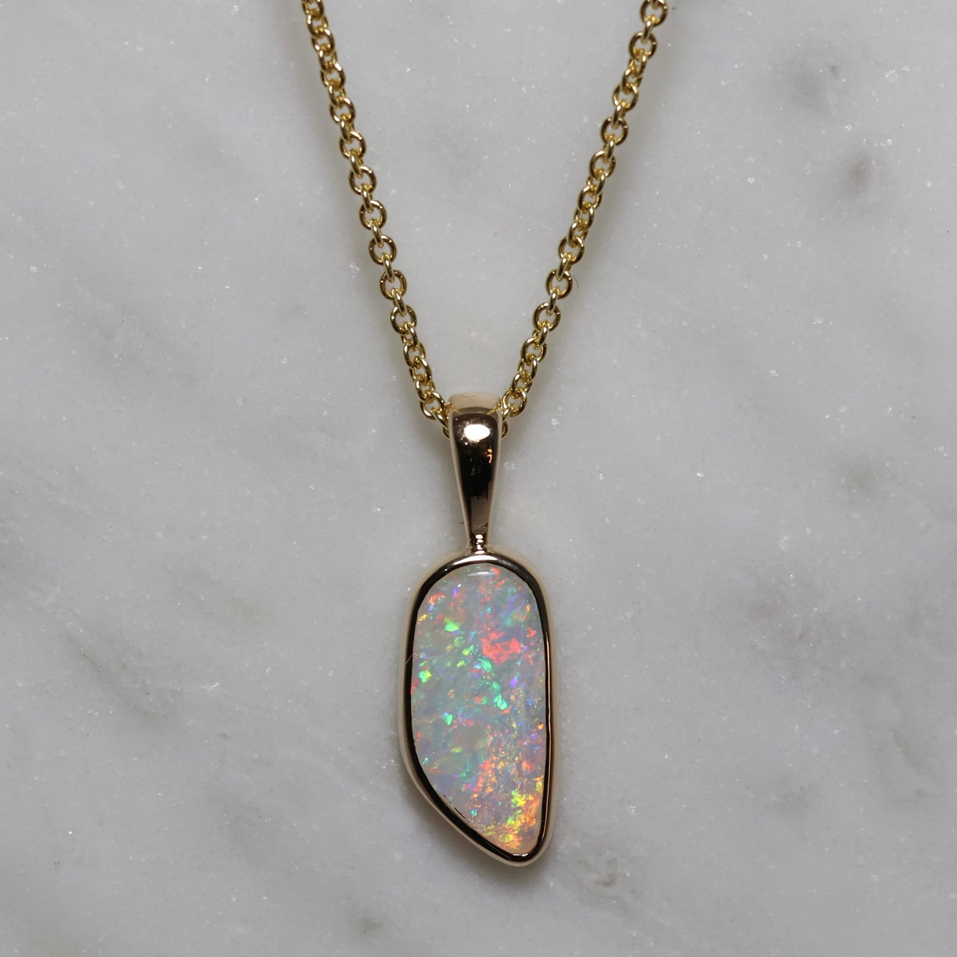 Crystal Opal Pendant - 9K Yellow Gold