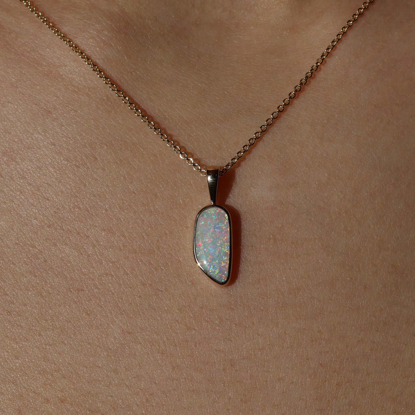 Crystal Opal Pendant - 9K Yellow Gold