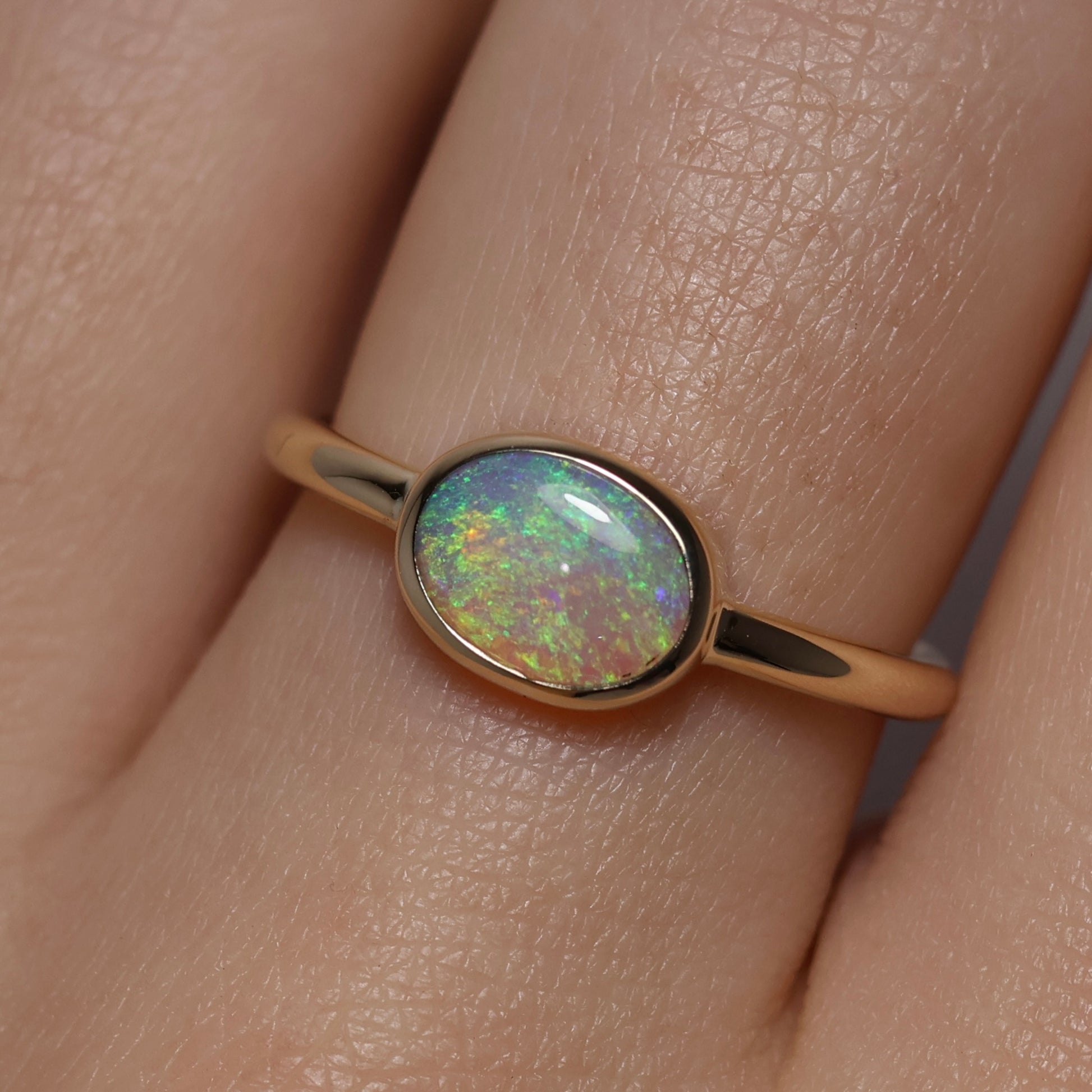 Oval Opal Ring - 9K Yellow Gold