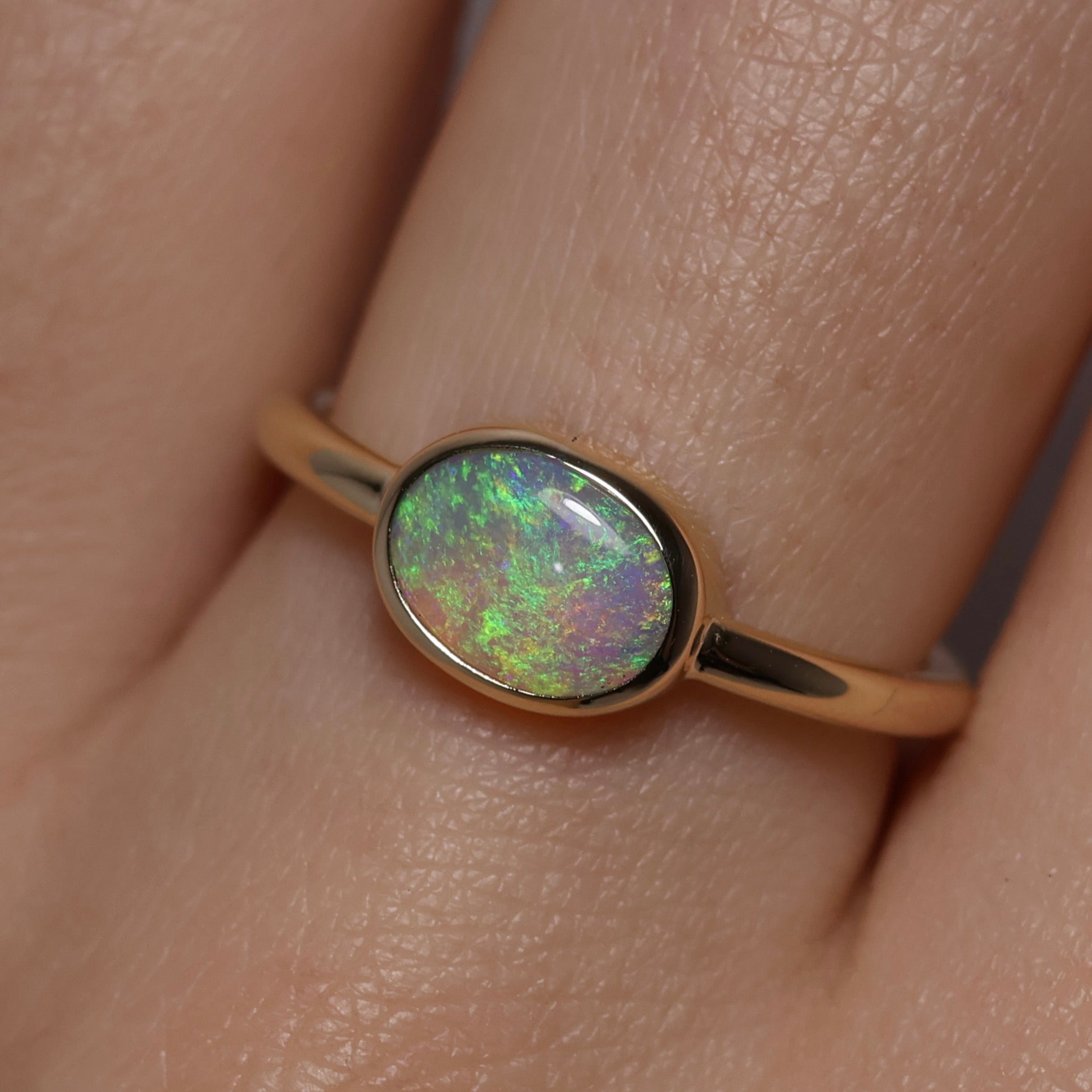 Oval Opal Ring - 9K Yellow Gold