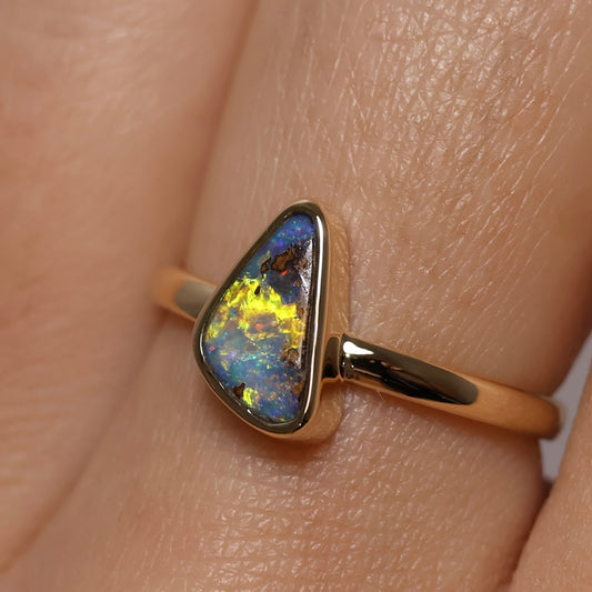 Boulder Opal Ring - 9K Yellow Gold