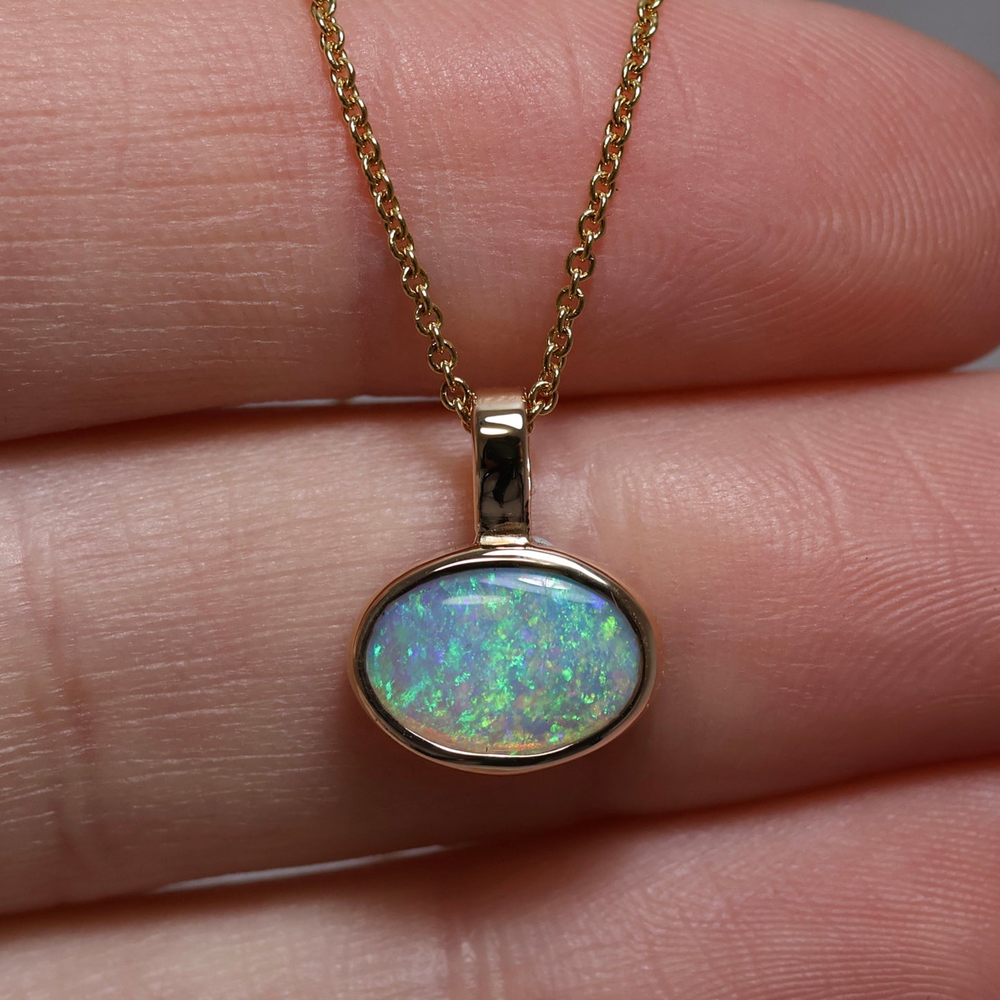 Crystal Opal Pendant - 9K Yellow Gold