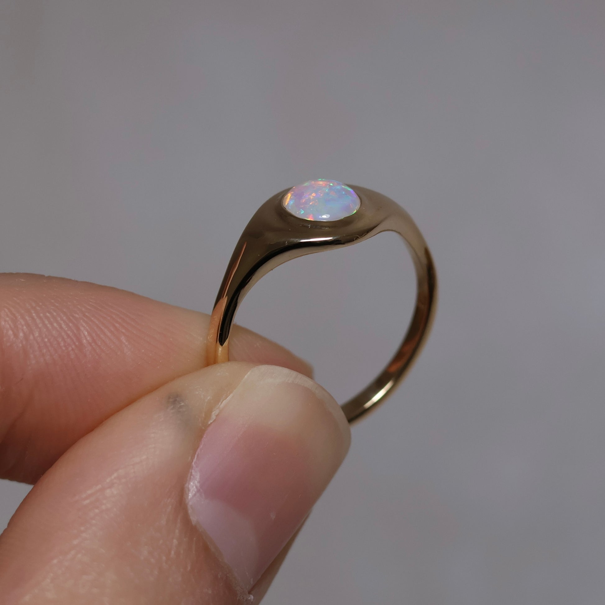 Crystal Opal Signet Ring - 9K Yellow Gold