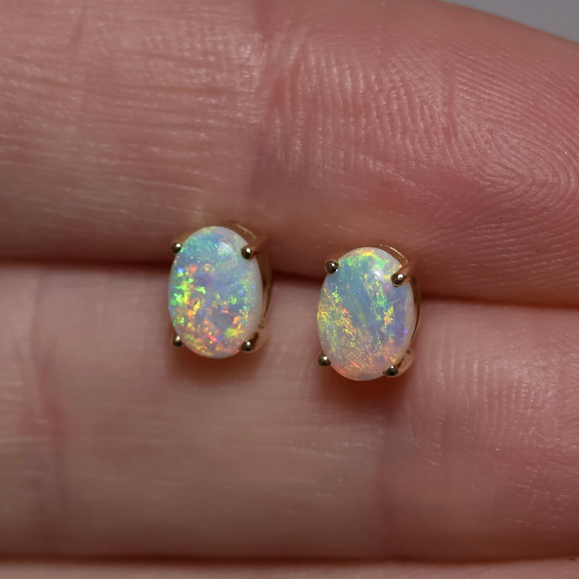 7x5mm Crystal Opal Studs - 14K Yellow Gold
