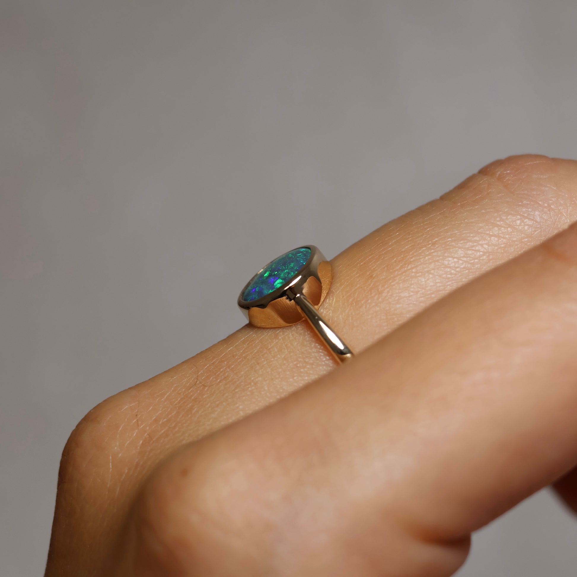 Black Opal Ring - 9K Yellow Gold